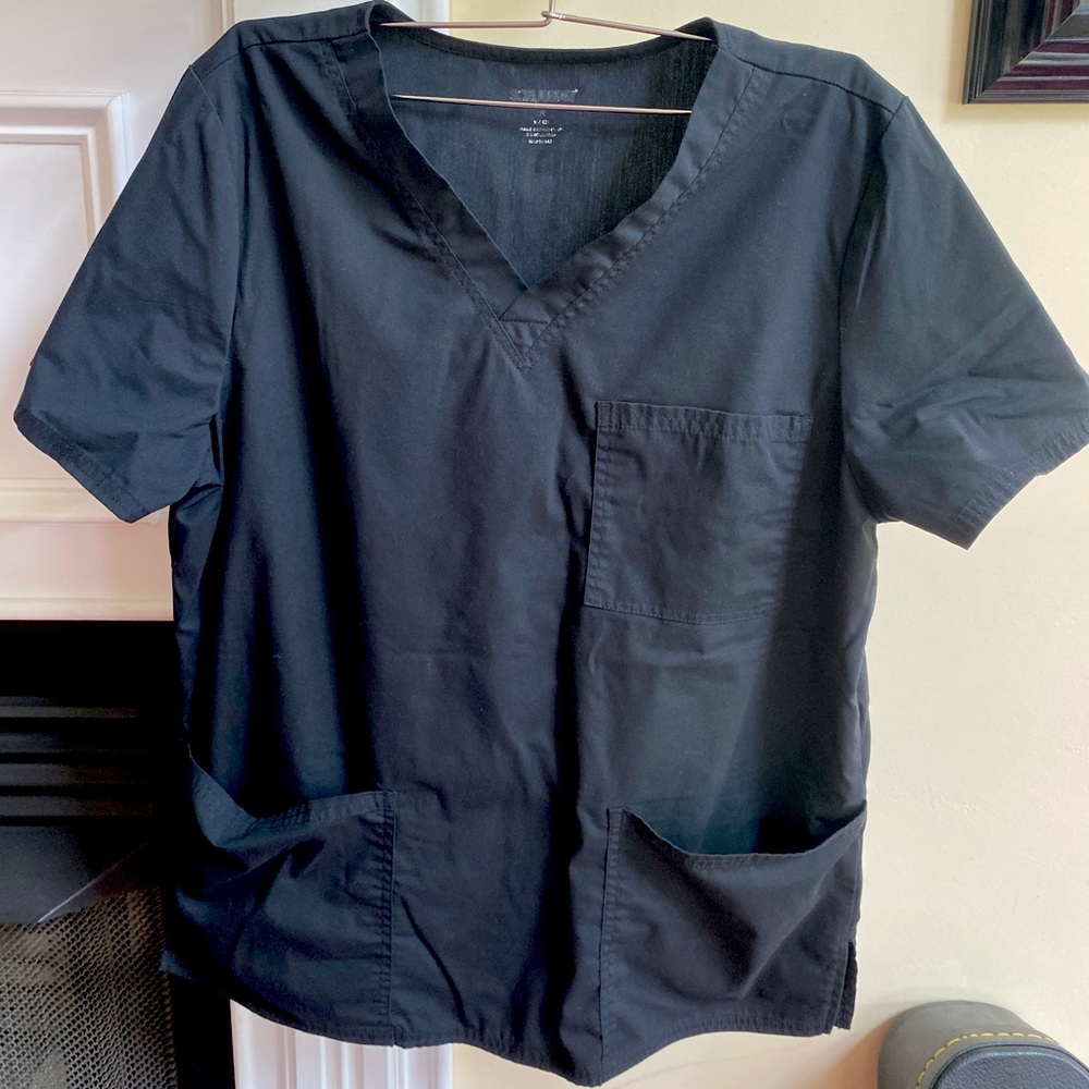 Black Scrub Shirt - size small
